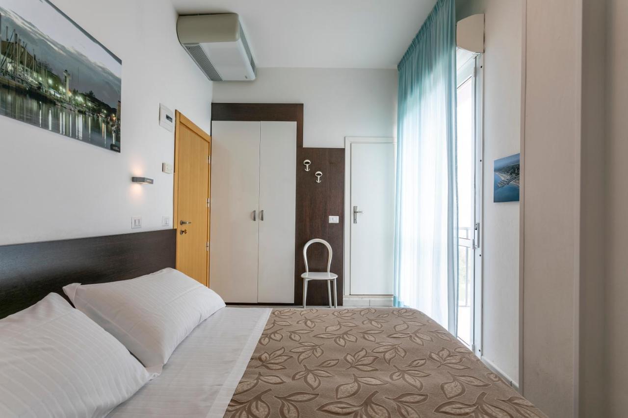 Hotel Baya - In Centro, Sul Mare 밀라노마리티마 외부 사진