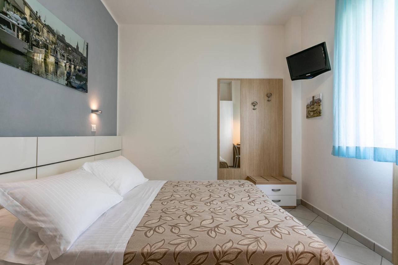 Hotel Baya - In Centro, Sul Mare 밀라노마리티마 외부 사진
